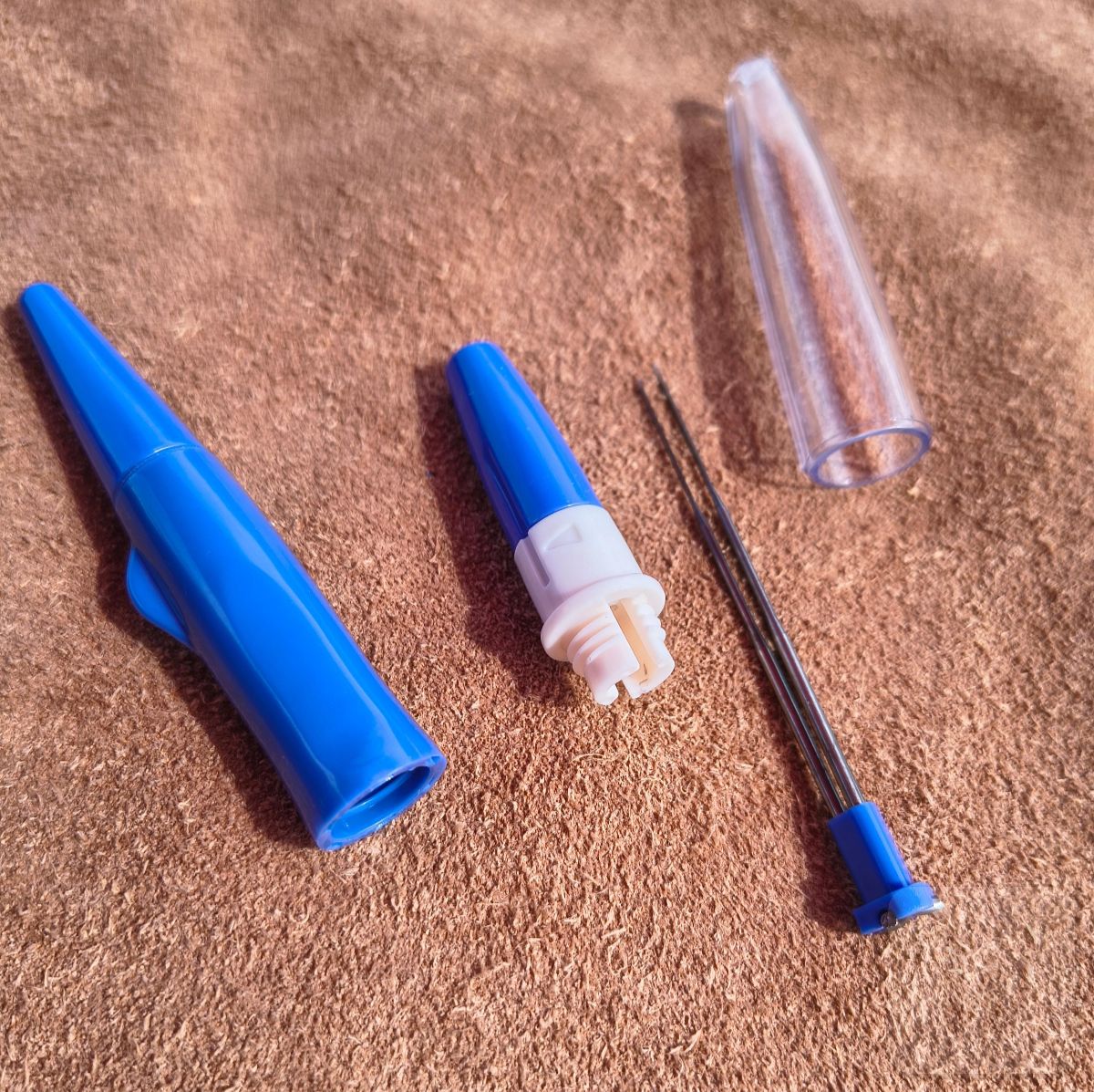 3-needle Felting Pen - must have tool for beginners and pros
