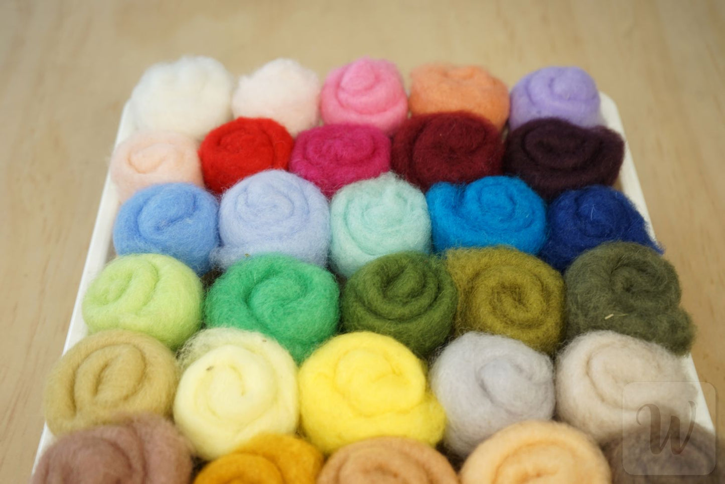 40 Colour Felting Set – Carded Maori Wool, Needle & Wet Felting, 200g