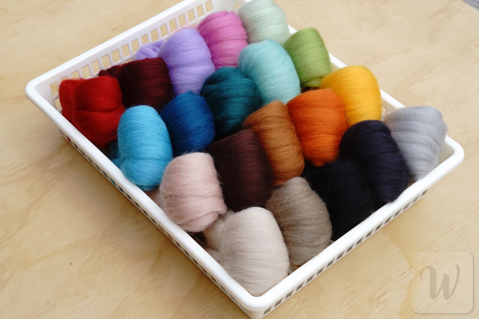 Corriedale wool tops set featuring 20 vibrant fall colours, soft roving arranged to show colour variety