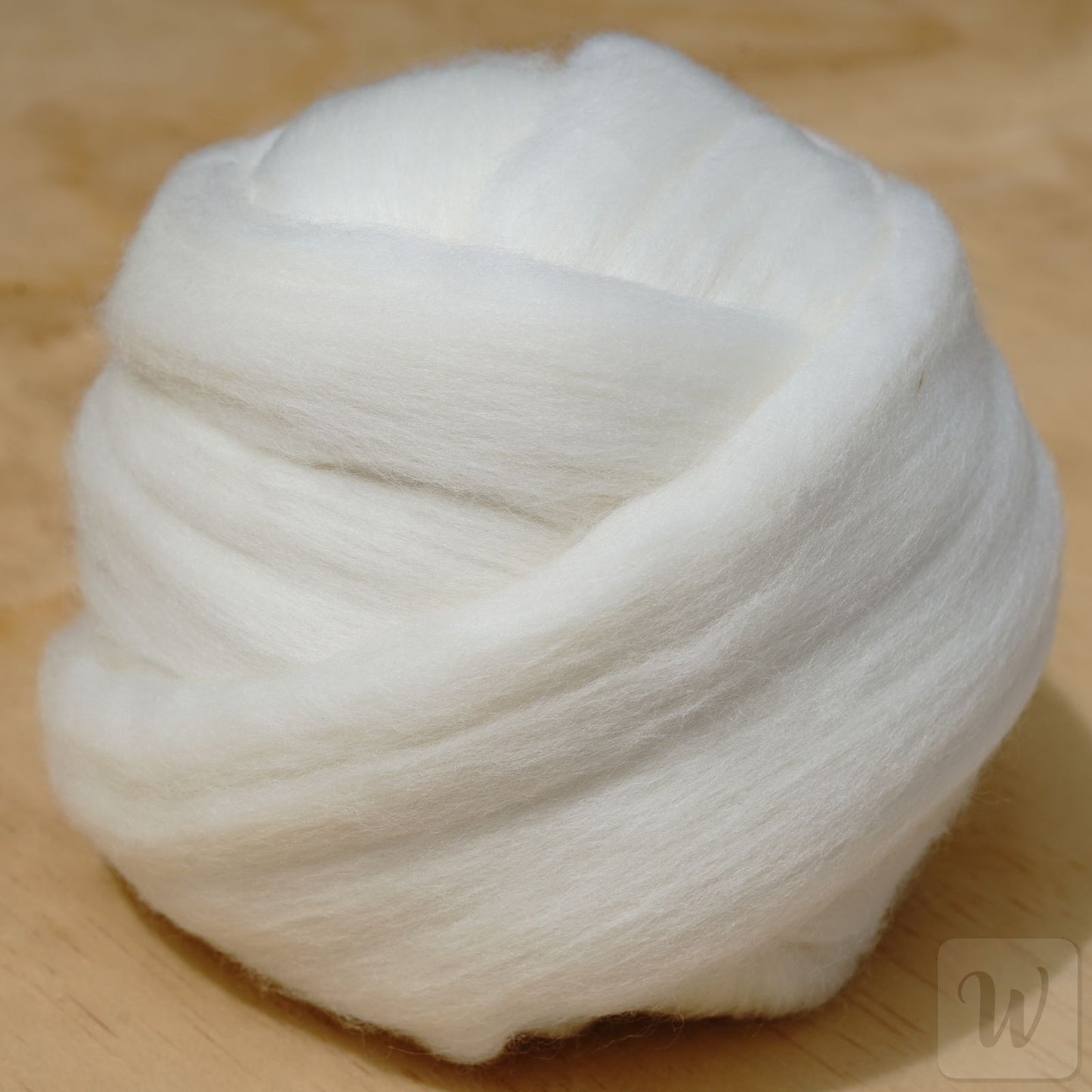 Australian Merino Wool Tops roving / Extra fine / 19 microns / Undyed Natural White / Premium quality wool for spinning, needle and wet felting / DHG