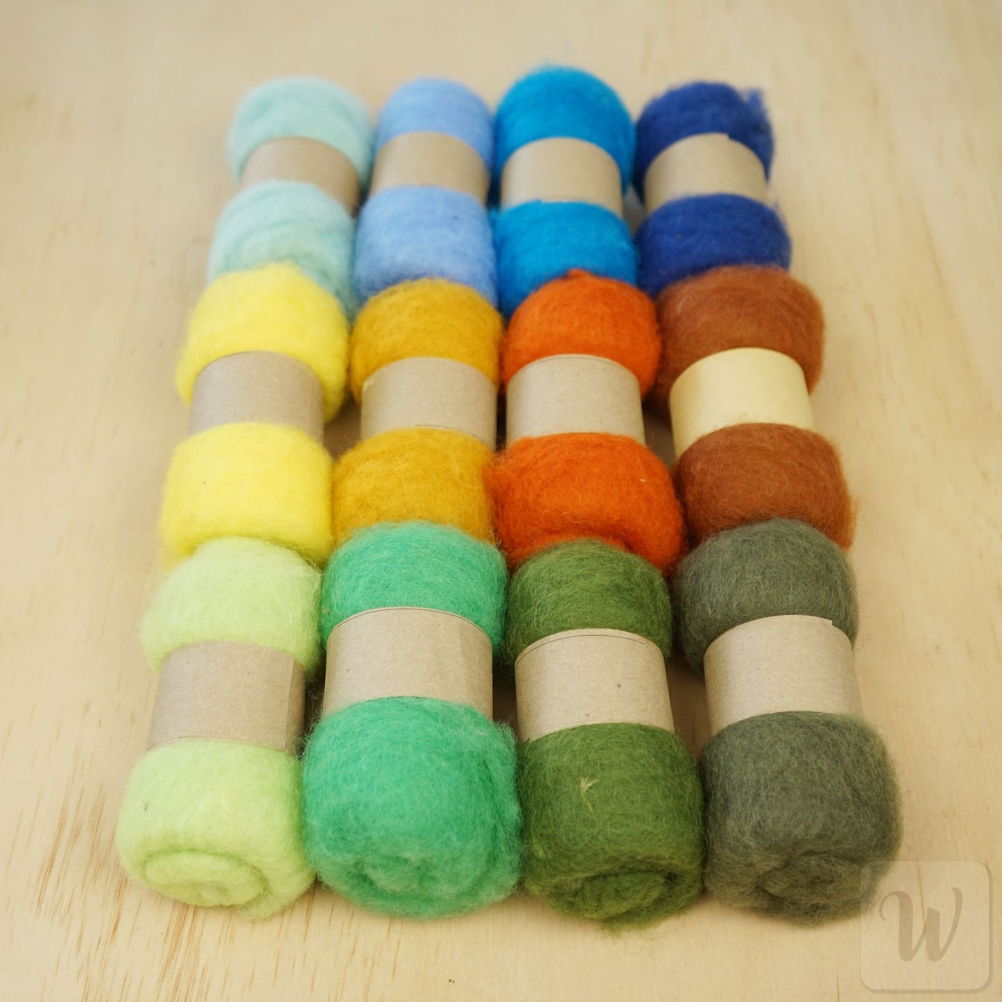 Carded Maori Felting Wool 12 Colours Set – Bright Nature Mix / for needle and wet felting, DHG