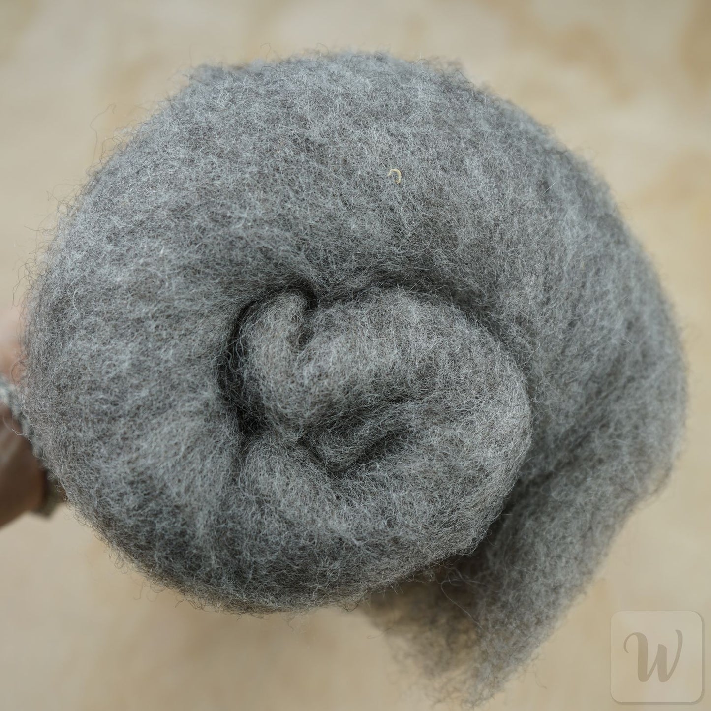 Bergschaf Felting Wool Batt / Undyed Natural Grey Colour / Carded wool for needle and wet felting / 33 microns / DHG