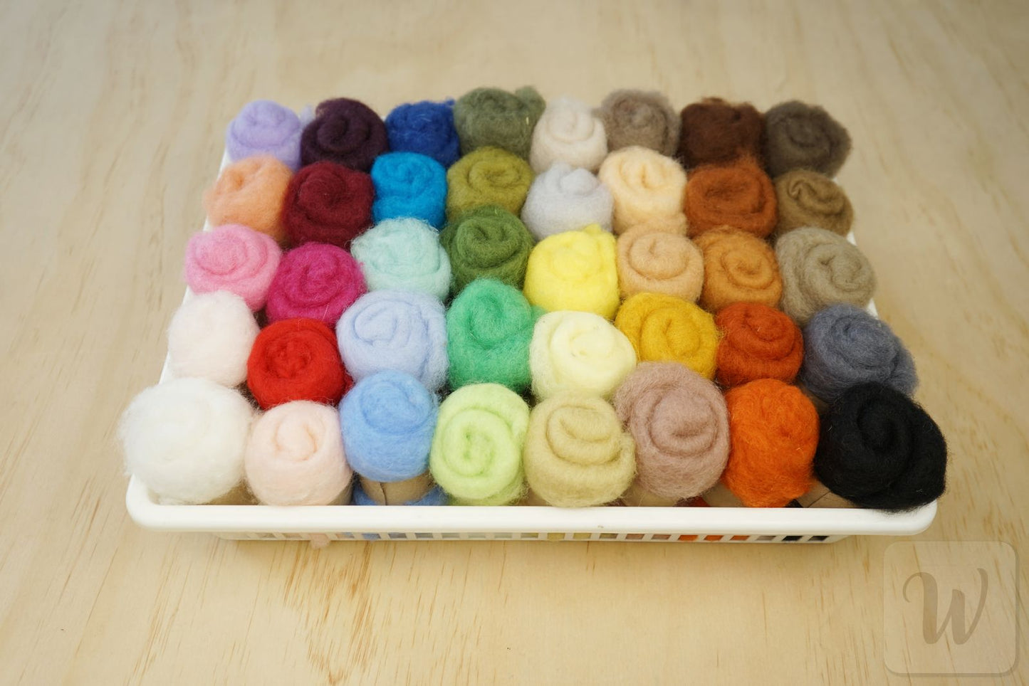 40 Colour Felting Set – Carded Maori Wool, Needle & Wet Felting, 200g