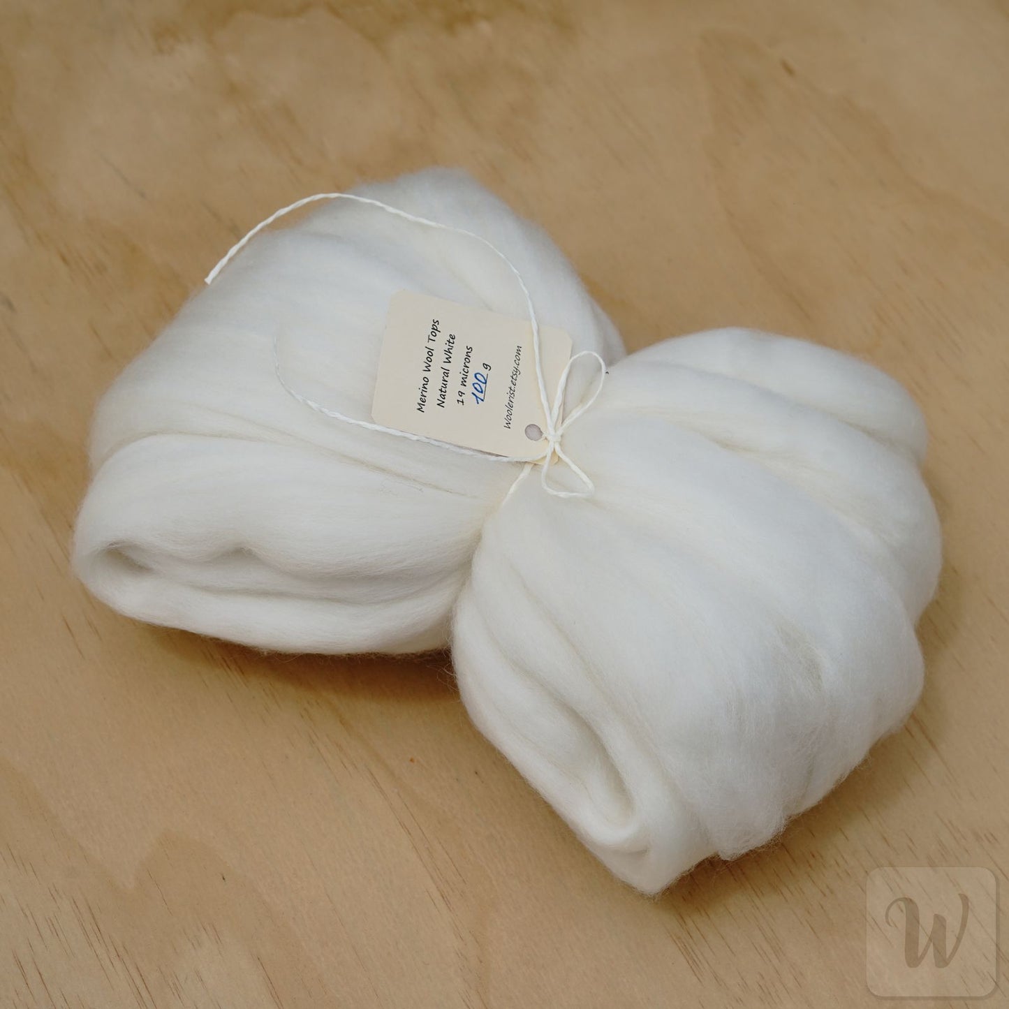 Australian Merino Wool Tops roving / Extra fine / 19 microns / Undyed Natural White / Premium quality wool for spinning, needle and wet felting / DHG