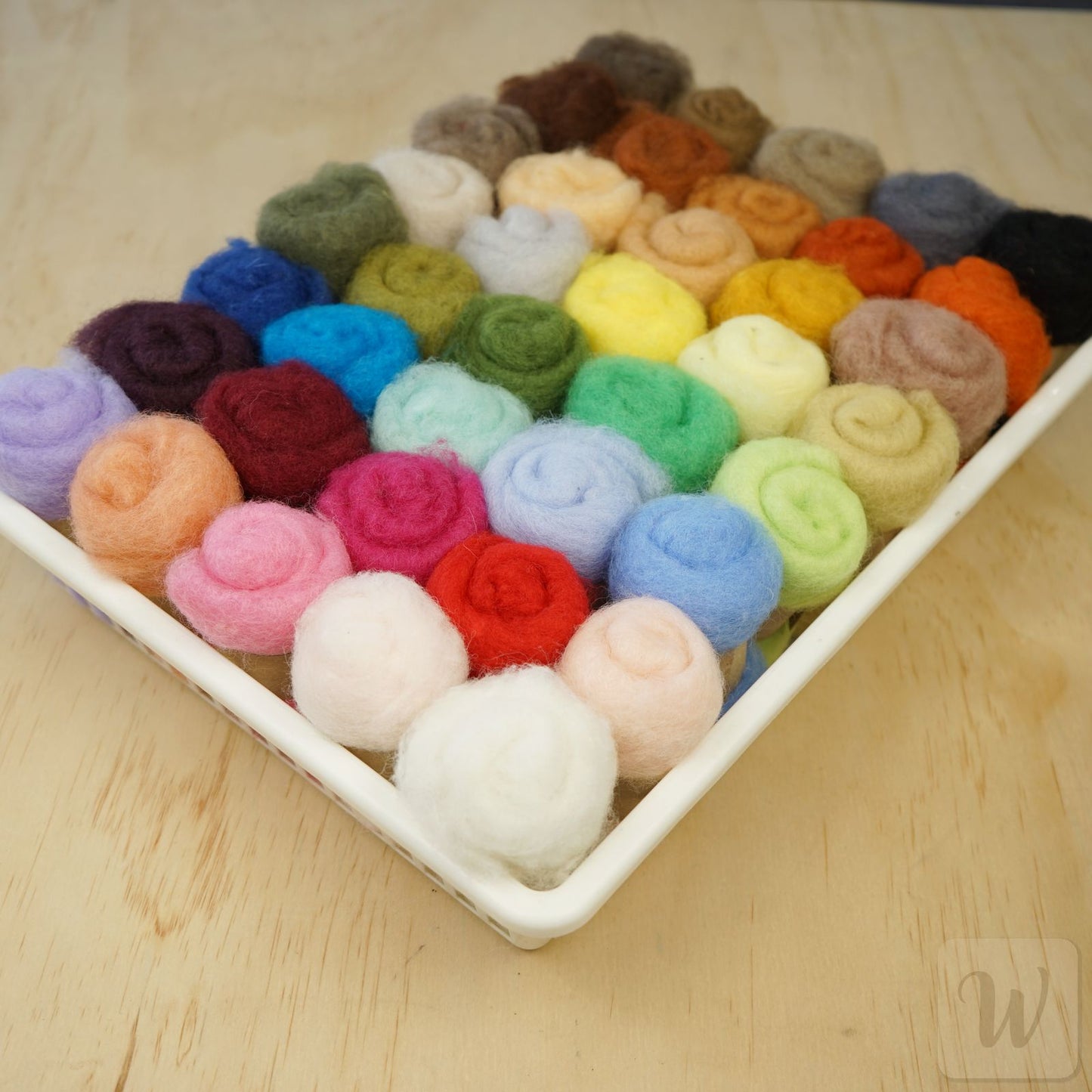 40 Colour Felting Set – Carded Maori Wool, Needle & Wet Felting, 200g