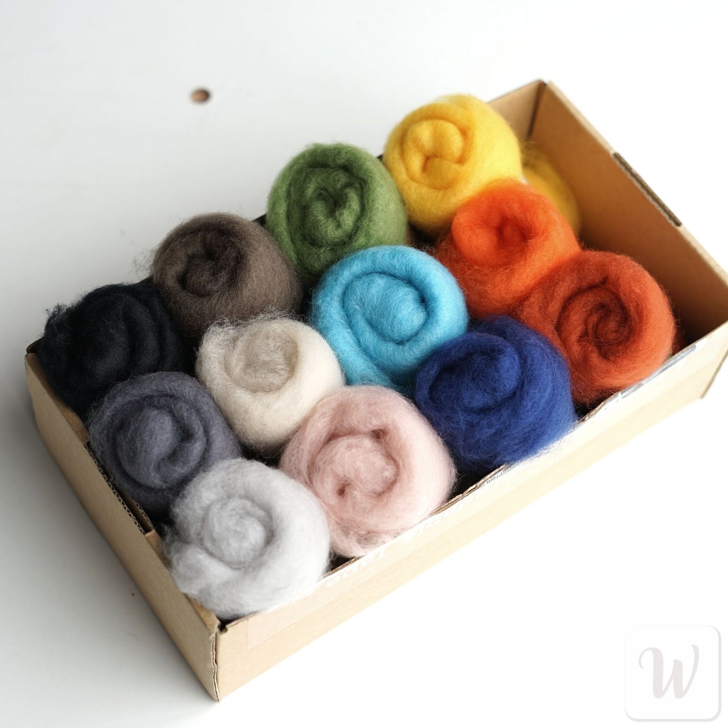 Extra Fine Merino 12 Colours Wool Set / Super Soft Carded Felting Wool / 19 microns / Perfect for Delicate and Detailed felting / DHG