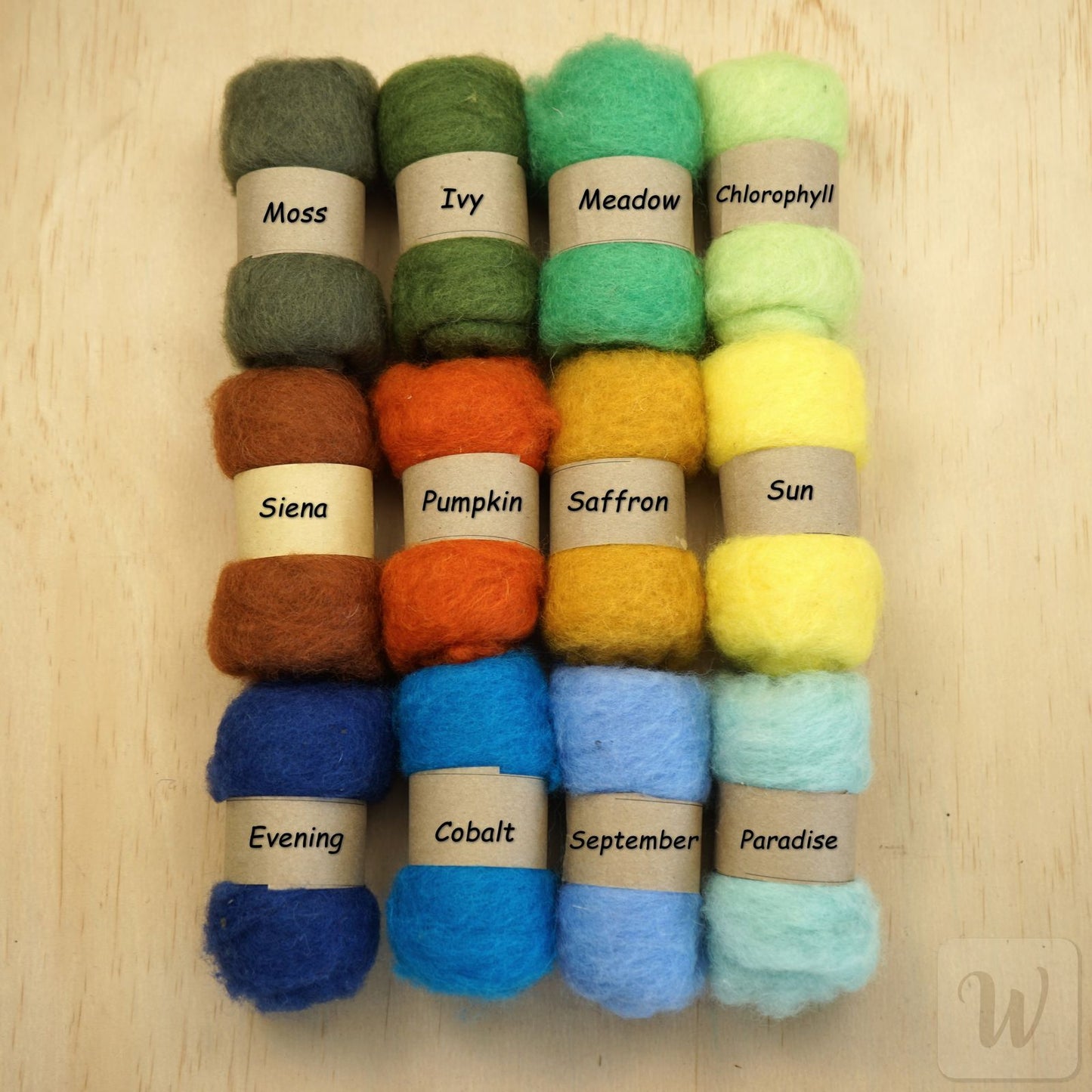 Carded Maori Felting Wool 12 Colours Set – Bright Nature Mix / for needle and wet felting, DHG