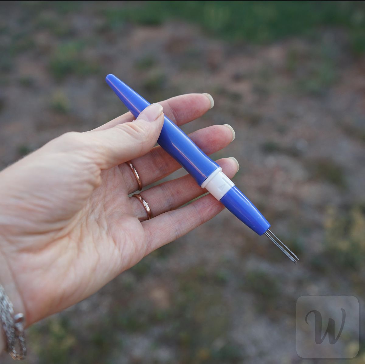 3-needle Felting Pen - must have tool for beginners and pros