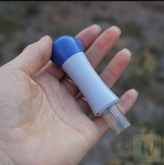7-needle felting punch tool with ergonomic handle for fast, efficient needle felting on fabric