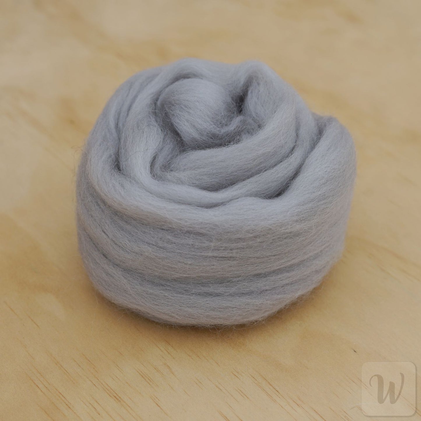 Premium Corriedale Wool Tops roving Cloud, 50g, the best wool for spinning, weaving, needle and wet felting, bright and soft, DHG