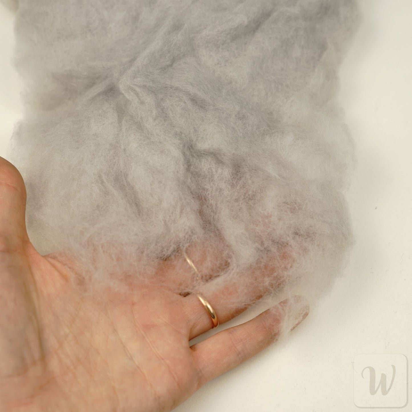 Extra Fine Carded Merino Wool / Cloud / Super Soft Felting Wool / 50g / 19 microns / Perfect for Delicate and Detailed felting / DHG