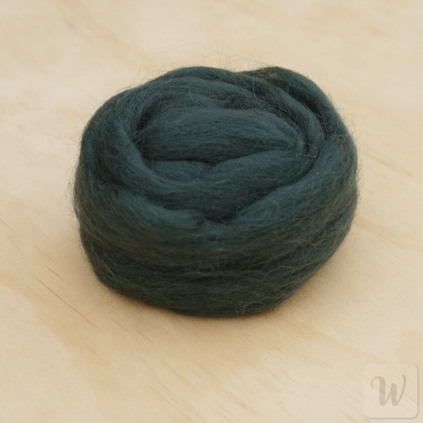 Premium Corriedale Wool Tops roving Fir, 50g, the best wool for spinning, weaving, needle and wet felting, bright and soft, DHG
