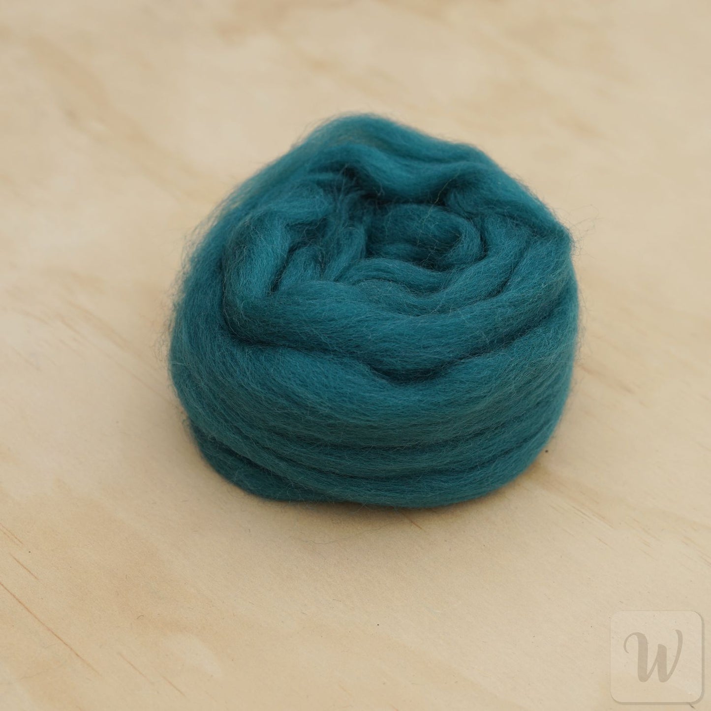 Premium Corriedale Wool Tops roving Ireland, 50g, the best wool for spinning, weaving, needle and wet felting, bright and soft, DHG