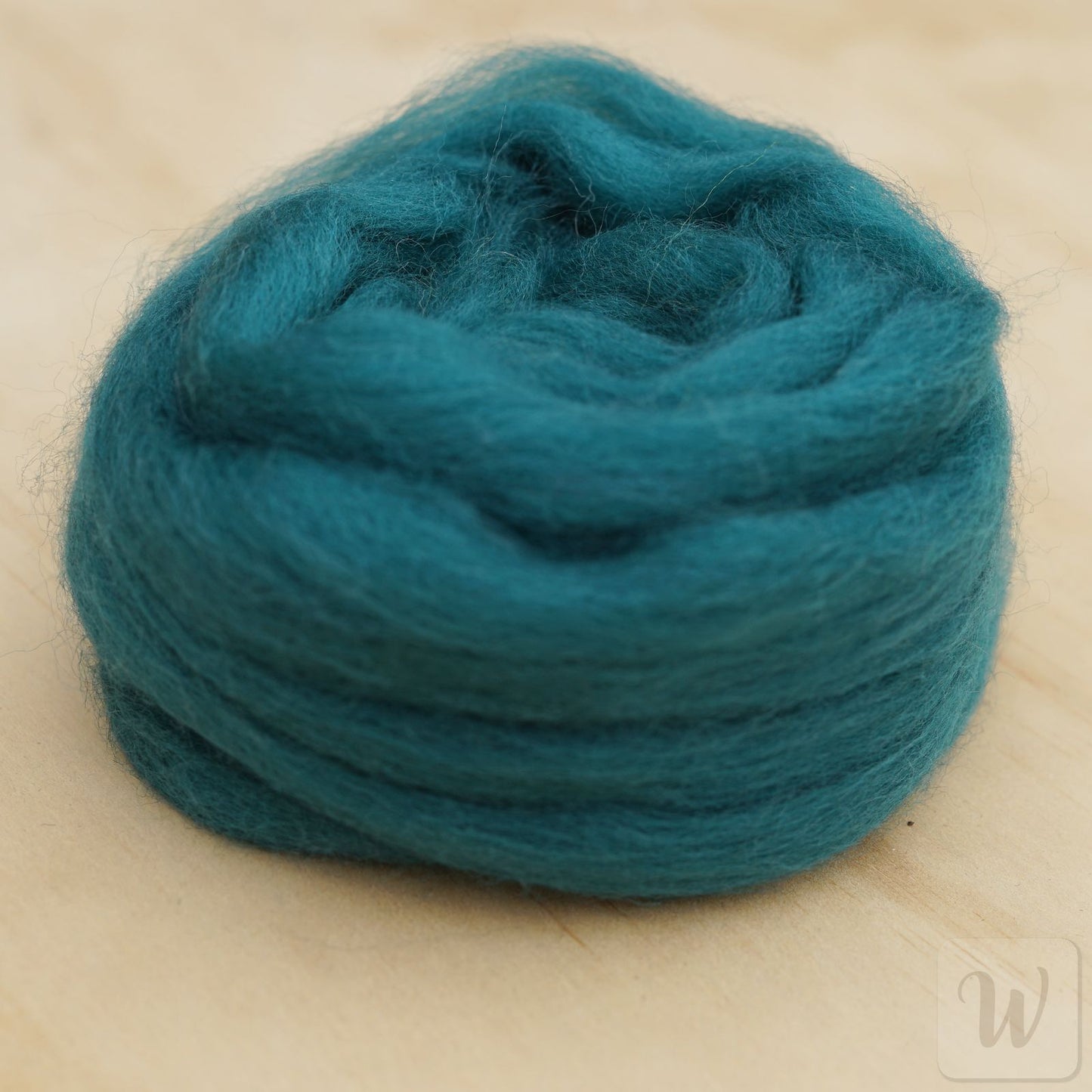 Premium Corriedale Wool Tops roving Ireland, 50g, the best wool for spinning, weaving, needle and wet felting, bright and soft, DHG