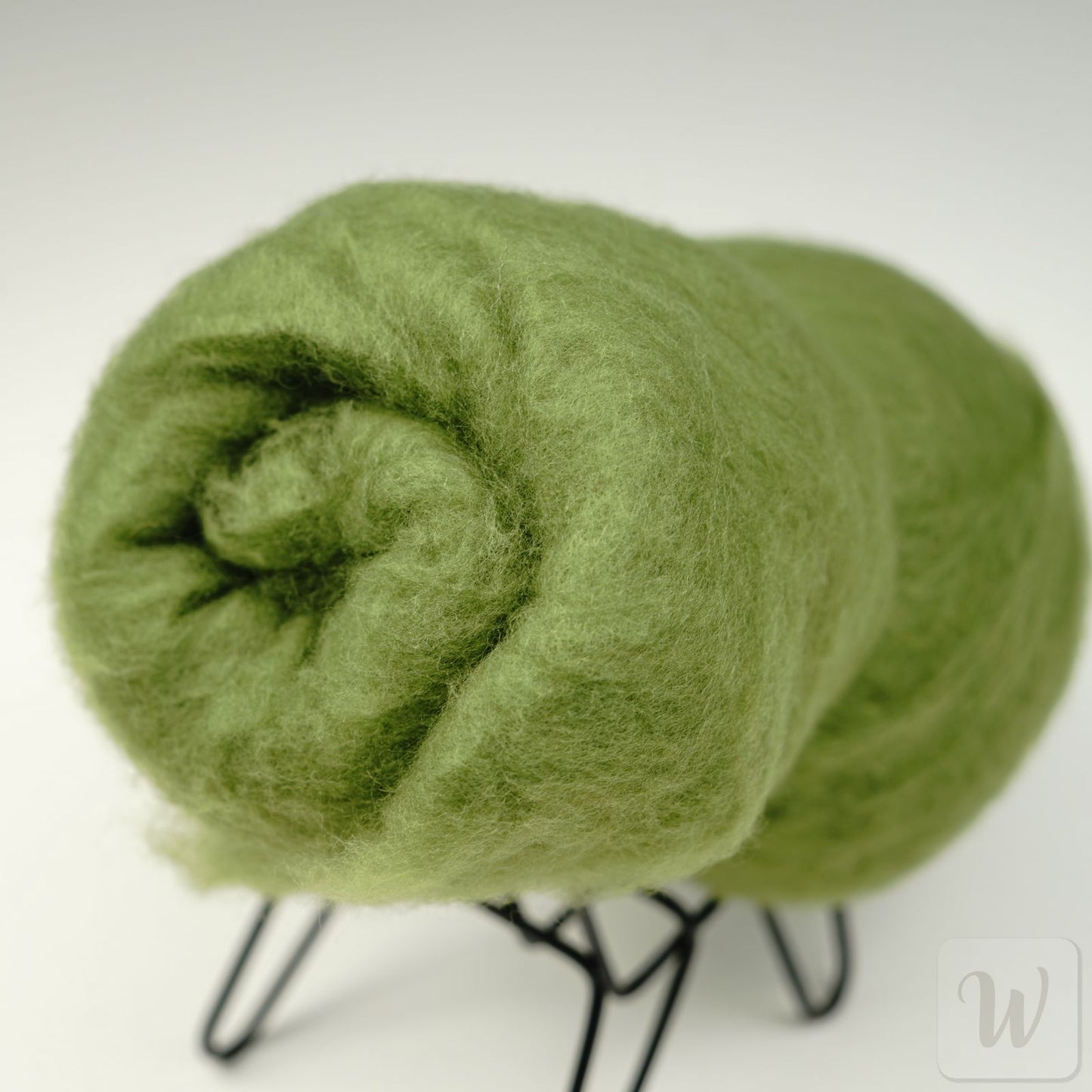 Extra Fine Carded Merino Wool / Ivy / Super Soft Felting Wool / 50g / 19 microns / Perfect for Delicate and Detailed felting / DHG