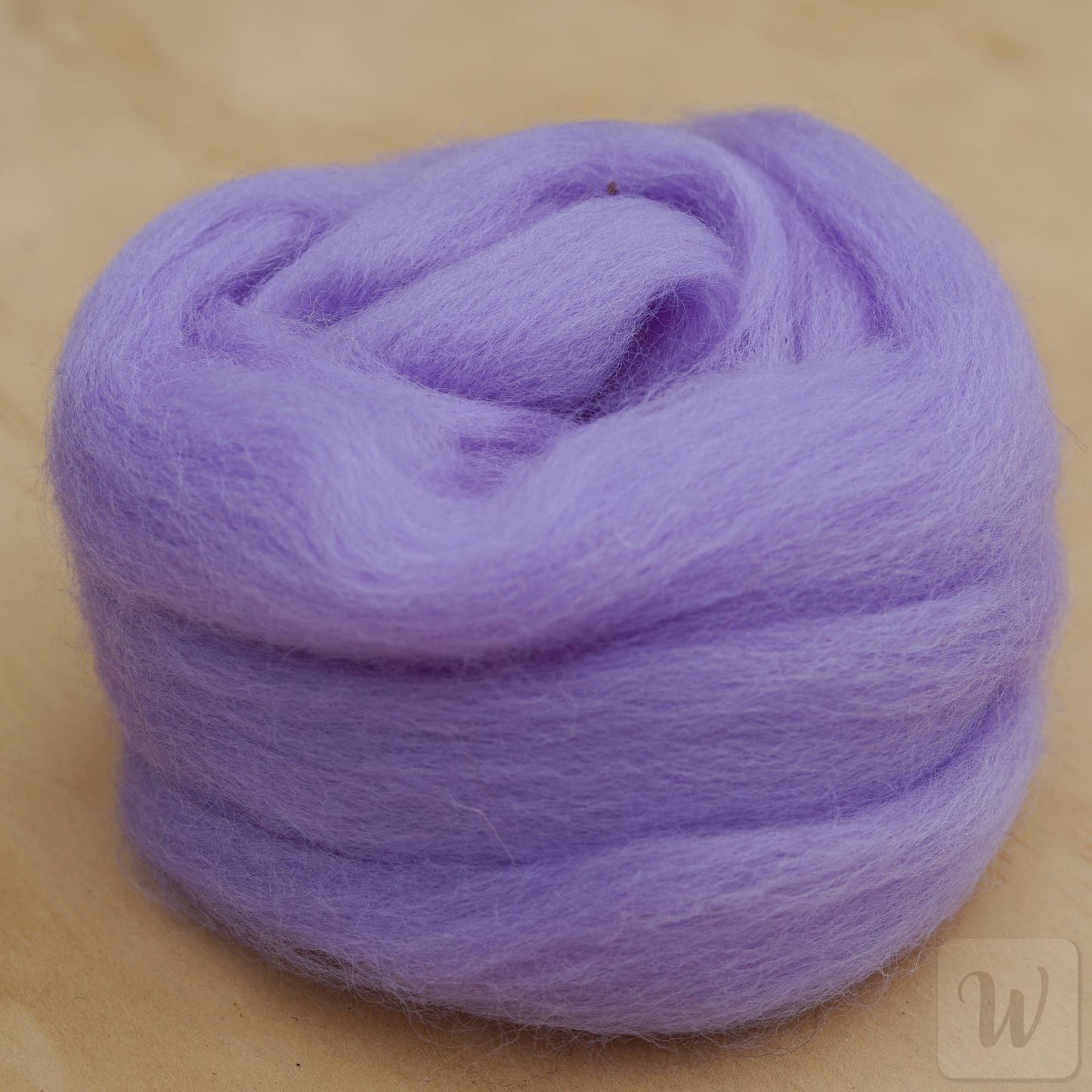 Premium Corriedale Wool Tops roving Lavender, 50g, the best wool for spinning, weaving, needle and wet felting, bright and soft, DHG