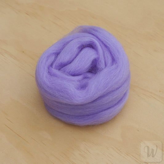 Corriedale wool tops roving in soft Lavender purple colour, smooth fibres for spinning and felting