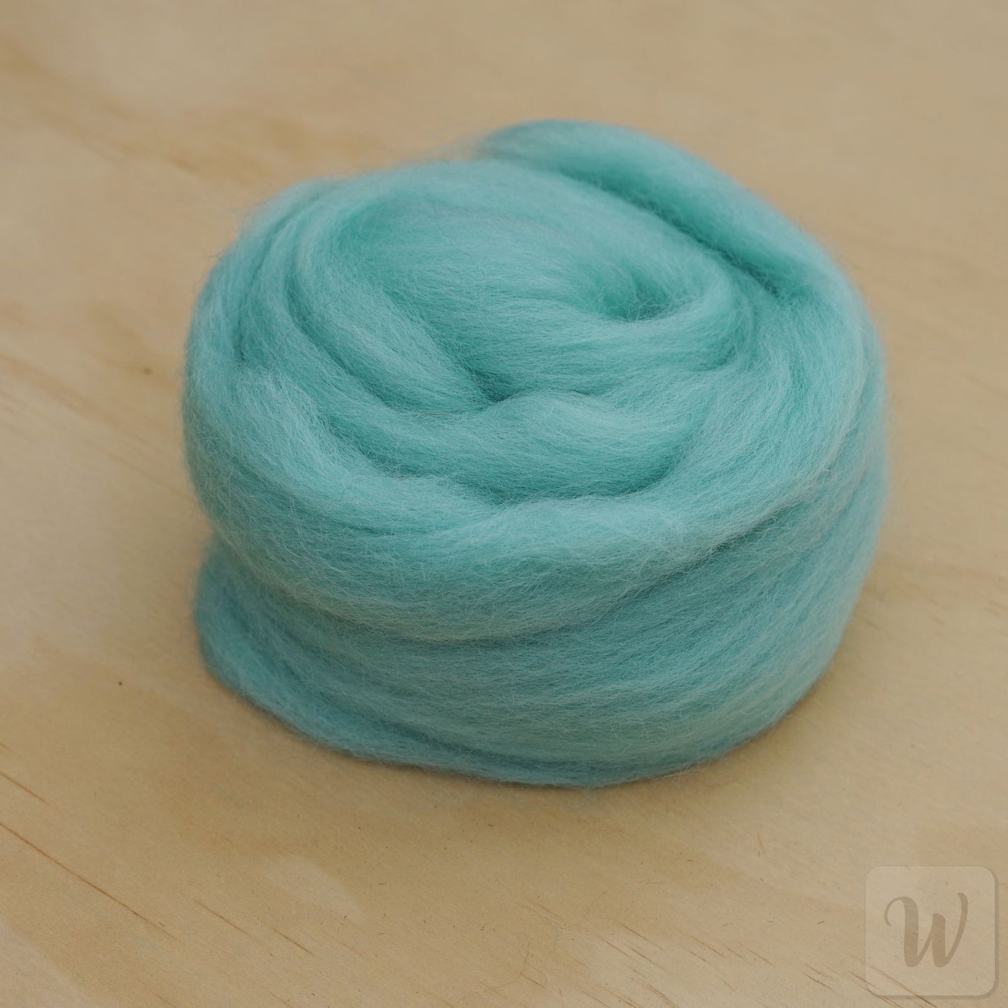 Premium Corriedale Wool Tops roving Paradise, 50g, the best wool for spinning, weaving, needle and wet felting, bright and soft, DHG