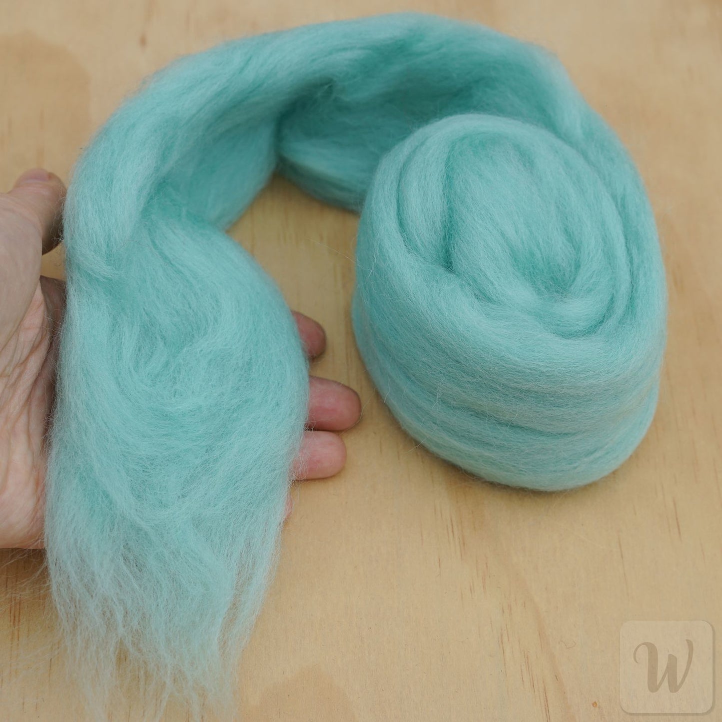 Premium Corriedale Wool Tops roving Paradise, 50g, the best wool for spinning, weaving, needle and wet felting, bright and soft, DHG