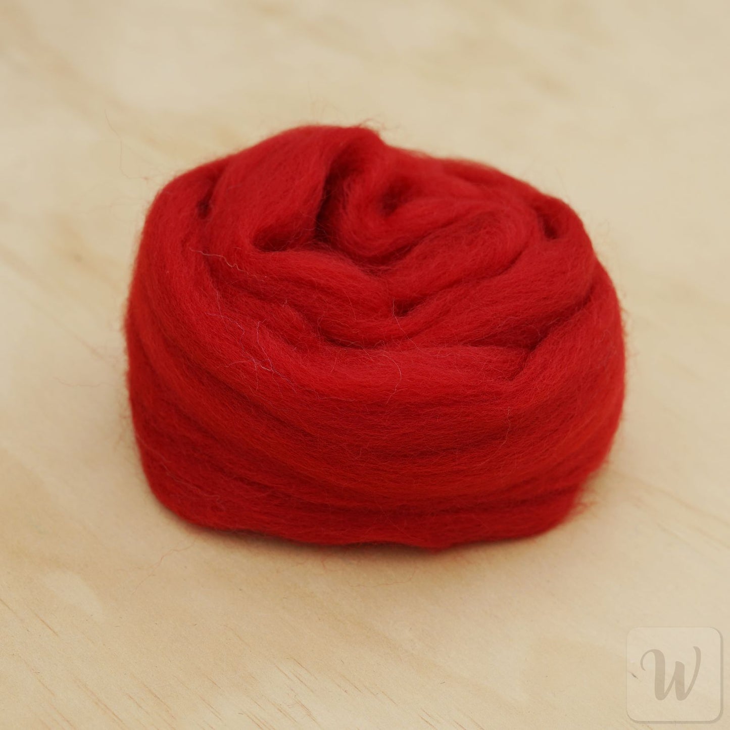 Premium Corriedale Wool Tops roving Passion, 50g, the best wool for spinning, weaving, needle and wet felting, bright and soft, DHG