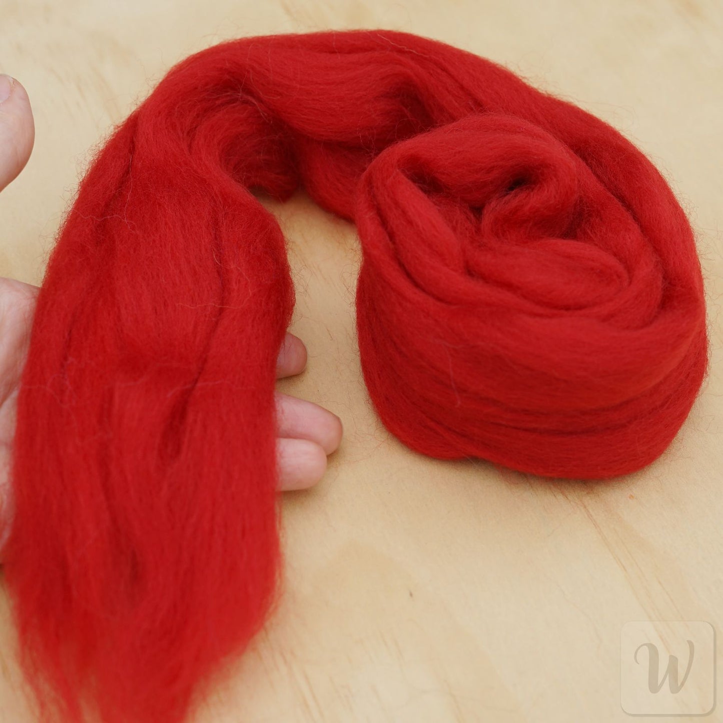 Premium Corriedale Wool Tops roving Passion, 50g, the best wool for spinning, weaving, needle and wet felting, bright and soft, DHG