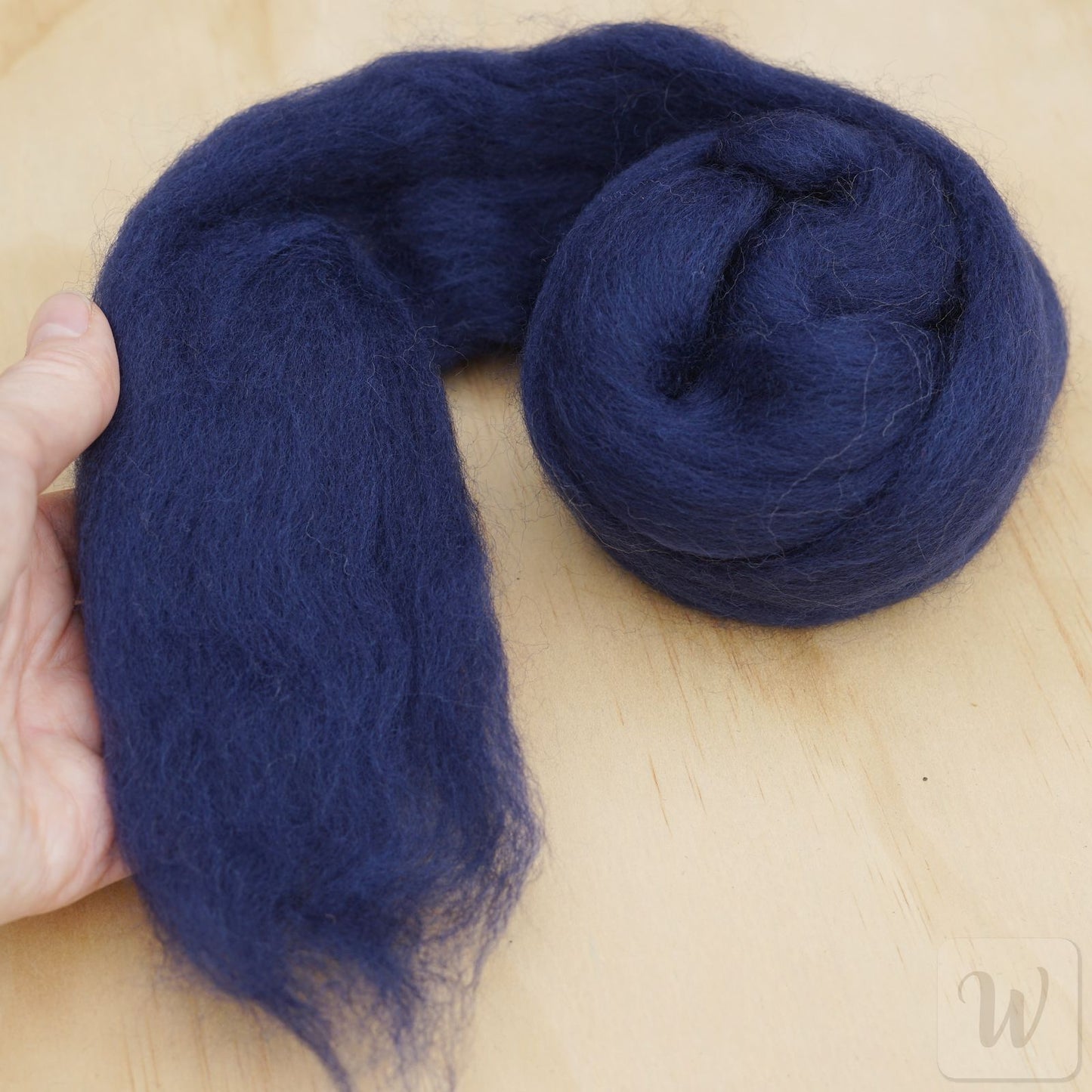 Premium Corriedale Wool Tops roving Tuareg, 50g, the best wool for spinning, weaving, needle and wet felting, bright and soft, DHG